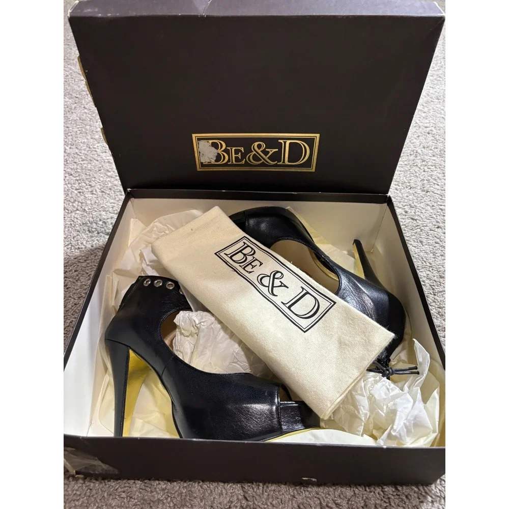 Be & D Black Leather Grommet Ankle Strap Peep Toe Platform Pumps Heels Italy 37